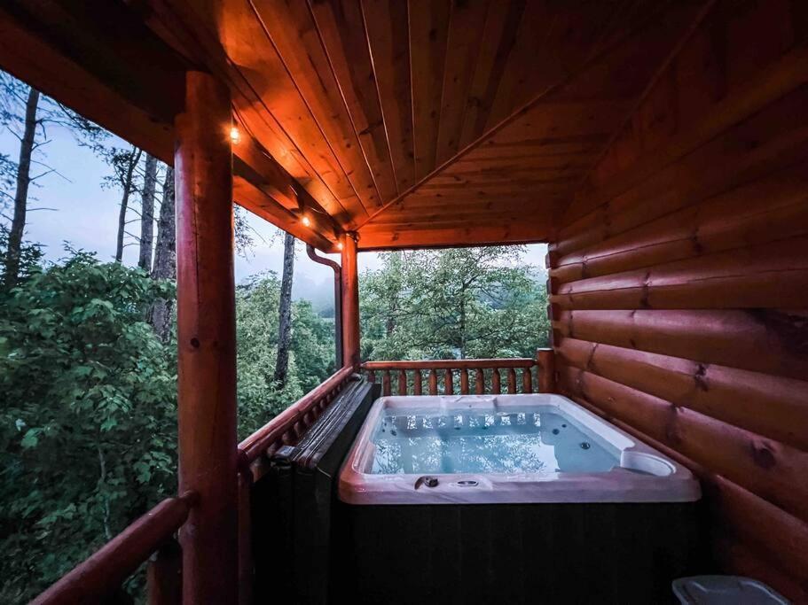 Indoor Heated Pool Hot Tub Cabin Sevierville Eksteriør billede